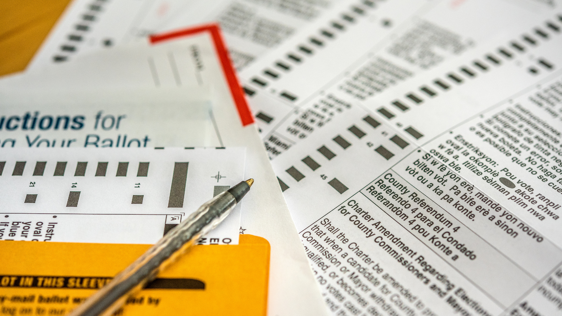 image of ballot in an envelope