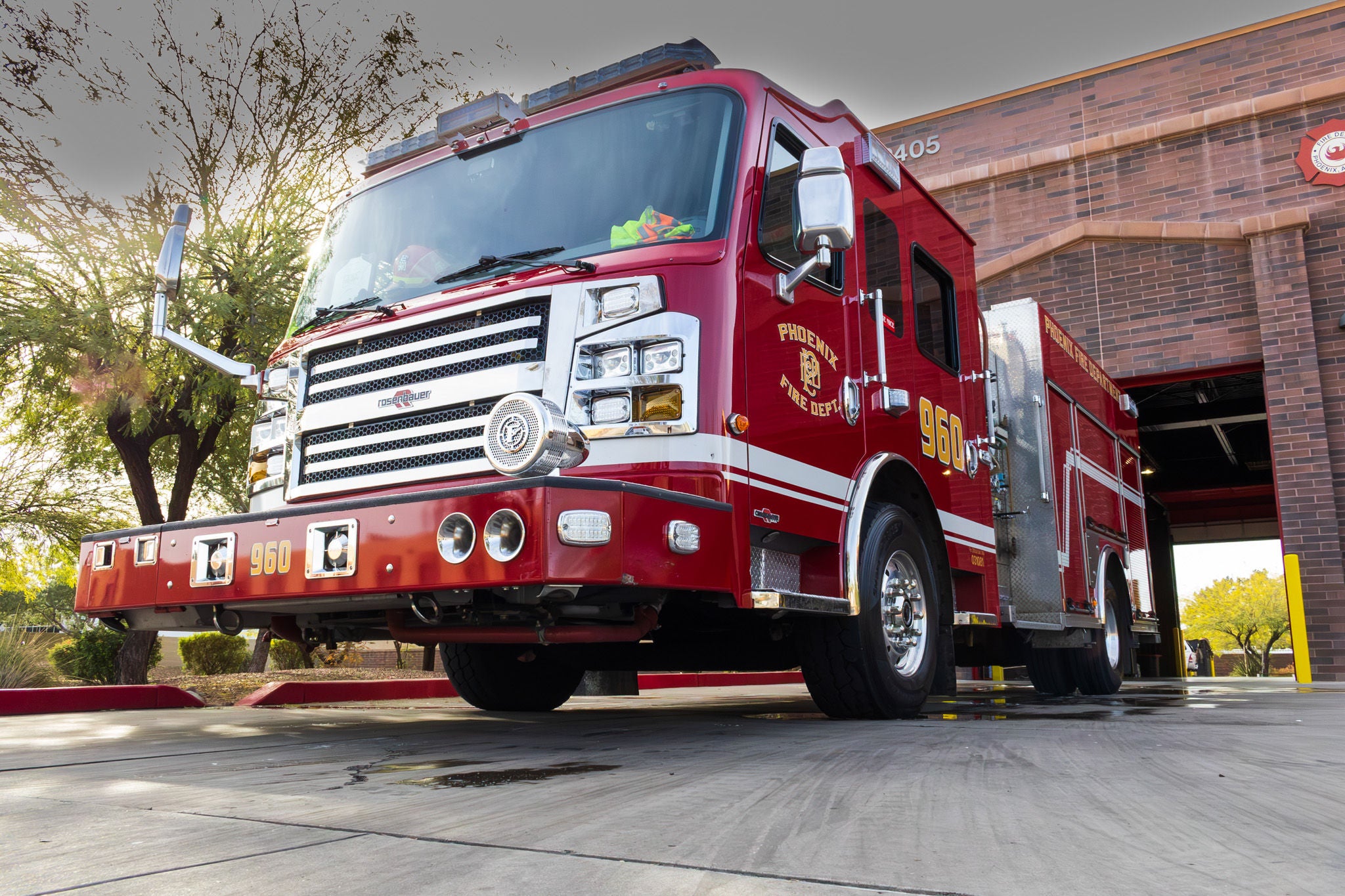 Engine 960