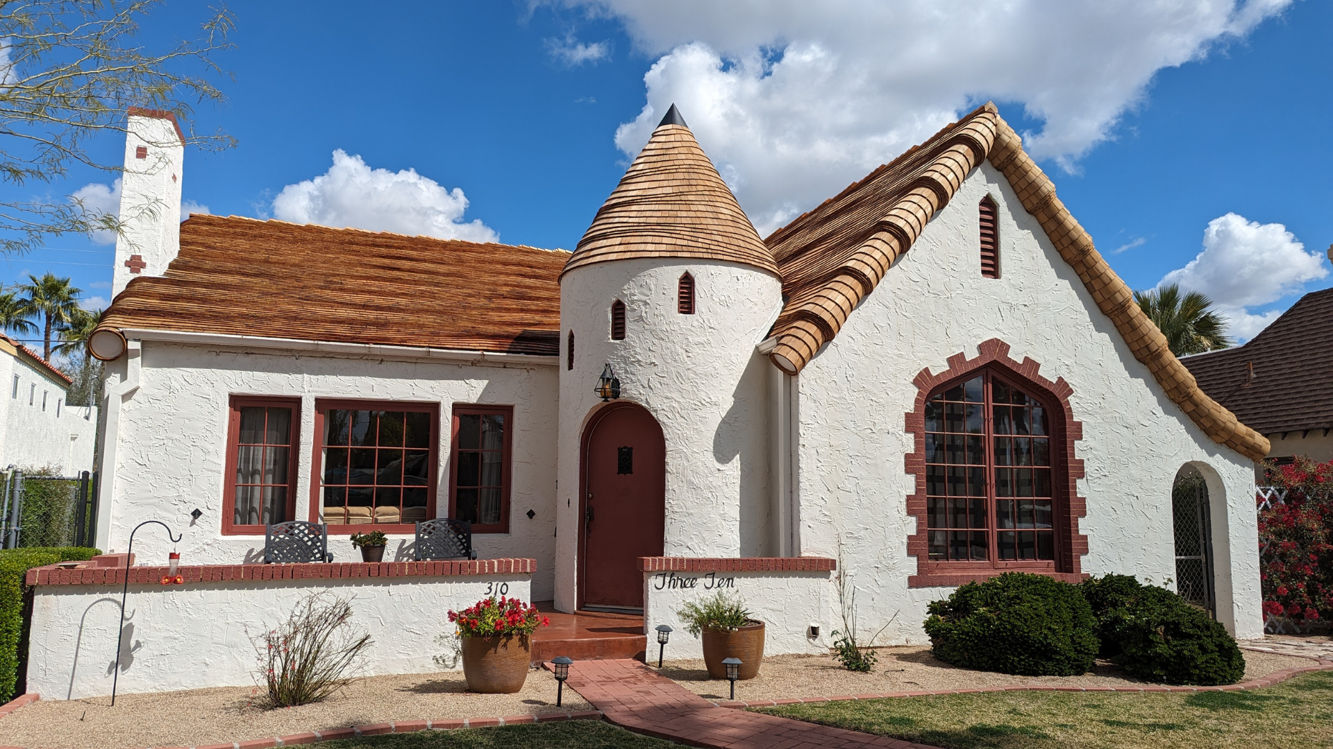 The City of Phoenix Historic Preservation Office is now accepting applications for the 2026–27 Exterior Rehabilitation Grant Program.